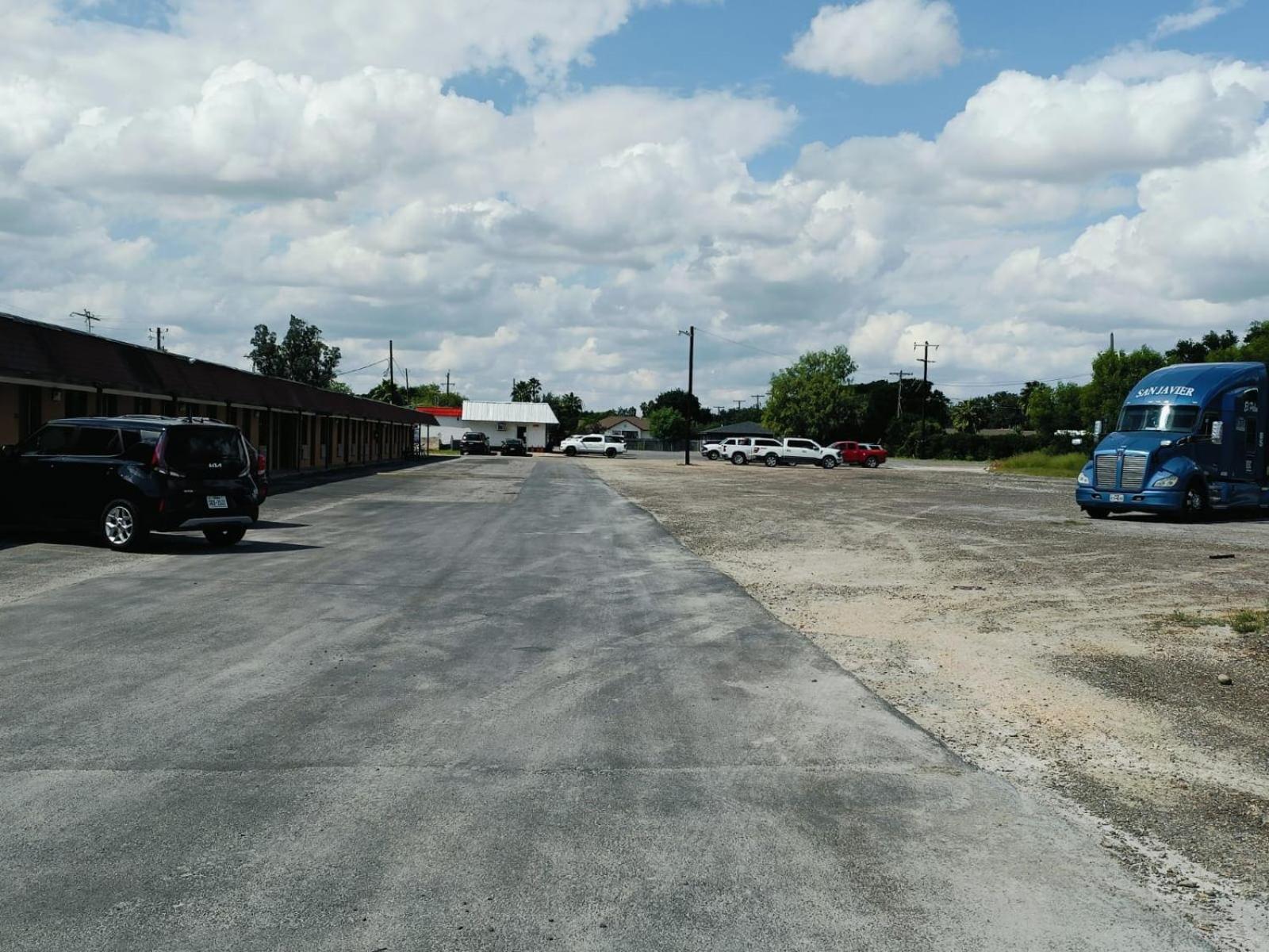 Budget Inn By Oyo Edinburg Hwy 281 Exteriör bild